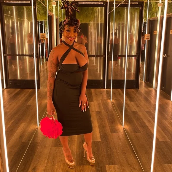 SHEIN | Dresses | Crisscross Cutout Front Halter Bodycon Dress | Poshmark SHEIN | Dresses | Crisscross Cutout Front Halter Bodycon Dress | Poshmark